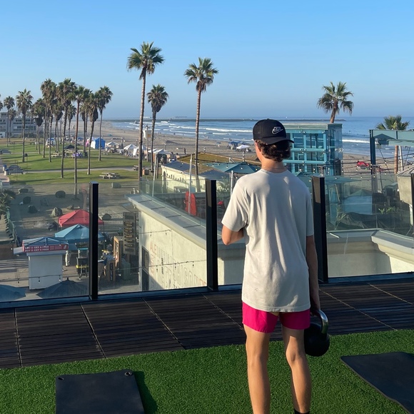 Jake Durant - Poshmark Profile Picture of Jake Durant (@jakedurantx) on Poshmark