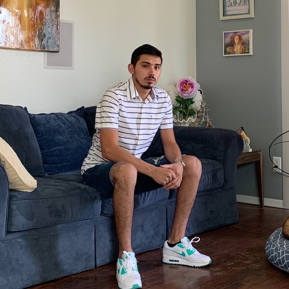 Profile Picture of Carlos Tijerina (@tijerina67) on Poshmark