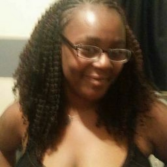 Profile Picture of Tobyka Douglas (@brooklyn405) on Poshmark