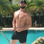 Profile Picture of Andrew Couture (@andrewcouture) on Instagram