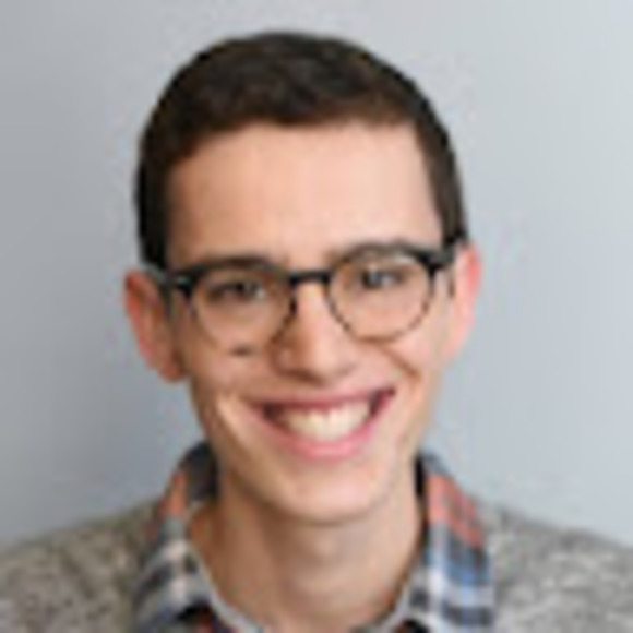 Profile Picture of Daniel Rosenthal (@danrose499) on Poshmark