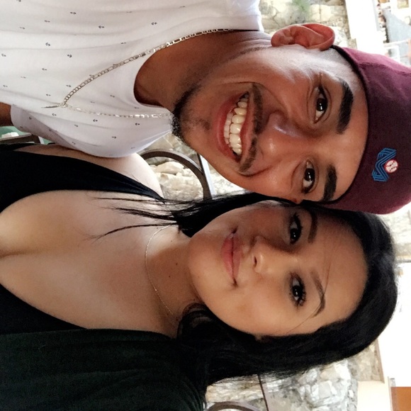 Profile Picture of Brenda Jimenez (@brendajimenezs) on Poshmark