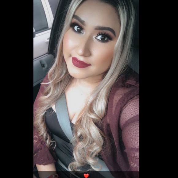 Mayra Galvan - Poshmark Profile Picture of Mayra Galvan (@mayragone32) on Poshmark