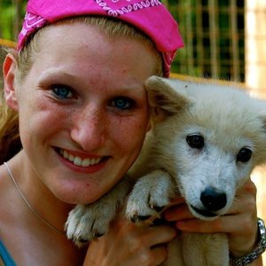 Profile Picture of Danielle Bjorkman (@dbjorkman08) on Myspace