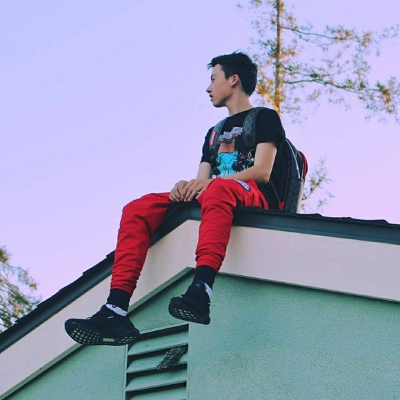 Cam Crose - Poshmark Profile Picture of Cam Crose (@camcrose) on Poshmark