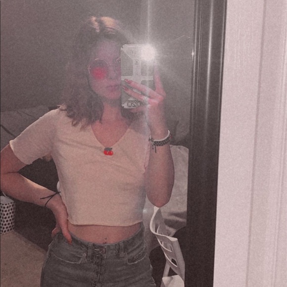 Profile Picture of Jayden Mcferren (@mcferrenjayden) on Poshmark