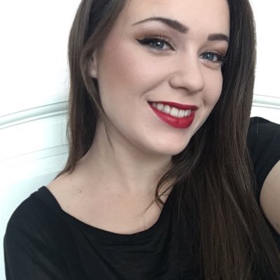 Profile Picture of Sarah Coffin (@Sarahiscoffin) on Twitter