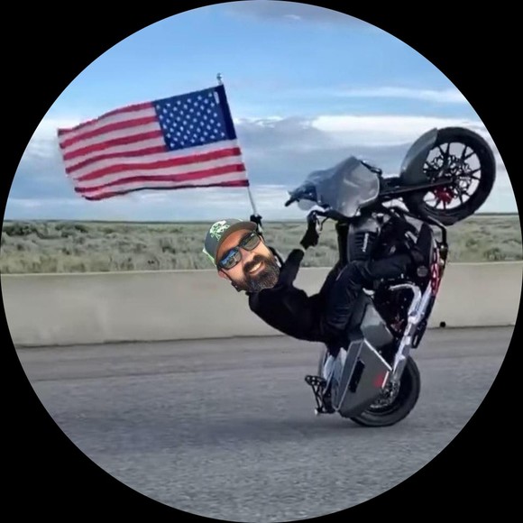 Profile Picture of Mike Deming (@emjaydee04) on Poshmark