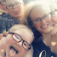 Profile Picture of Danielle Pell (@danielle-pell-3) on Quora