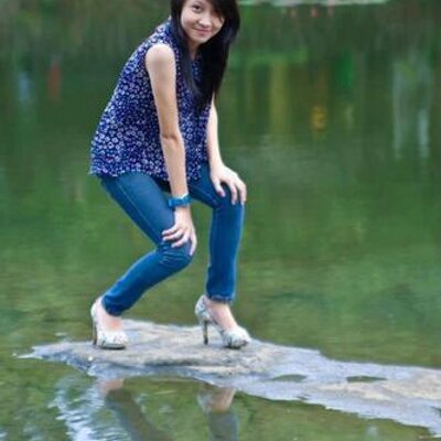 Profile Picture of Evelyn Barnes (@EvelynBROWNies) on Twitter