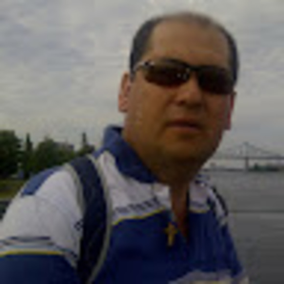 Profile Picture of Javier Naranjo (@javiernaranj925) on Poshmark