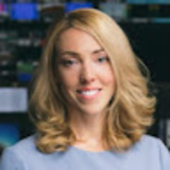 Profile Picture of Erin Quinn (@alaynequinn) on Poshmark