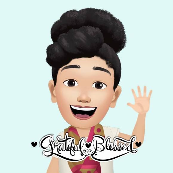 Profile Picture of Bobbie Goudelock (@cutiepie570) on Poshmark