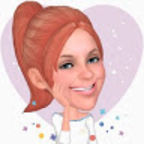 Profile Picture of Rochelle Noland (@rnoland95) on Poshmark