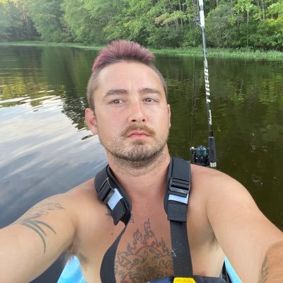 Profile Picture of Seth Hicks (@sethhicks21) on Twitter