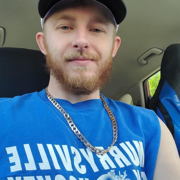 Profile Picture of Zach Oconnor (@zachoconnor) on Poshmark