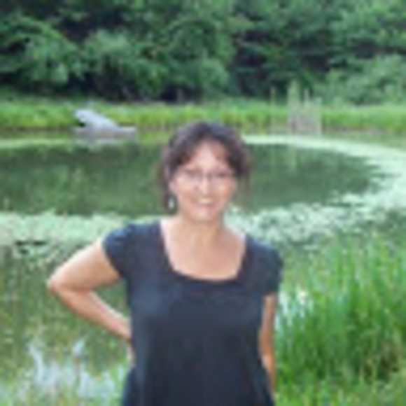 Profile Picture of Nancy Banuelos-gamble (@nancygamble6260) on Poshmark