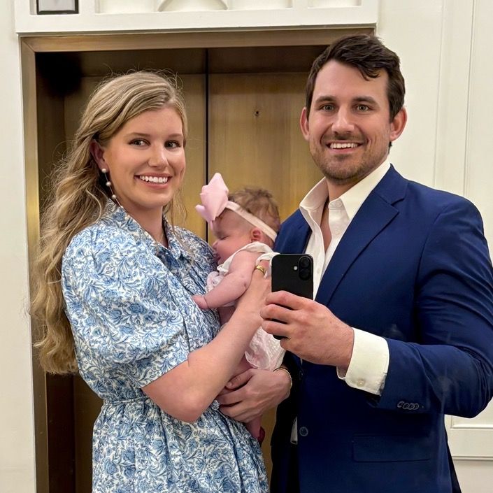 Profile Picture of Taylor (@taylortruths) on Tiktok