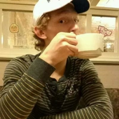 Profile Picture of Wyatt Ray Holland (@WyattRayHolland) on Twitter