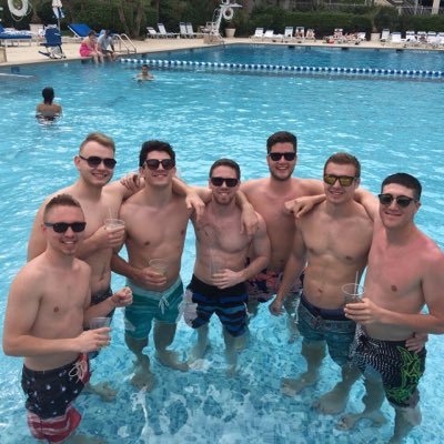 Profile Picture of Nick Mandella (@n_mandella2) on Twitter