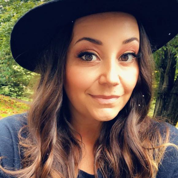 Profile Picture of Heather Scruggs-bowers (@heatherb865) on Poshmark