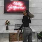 Profile Picture of   Jess Farrell... (@himynamejess) on Tiktok