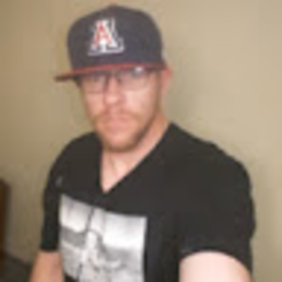 Profile Picture of Jeremy Charter (@jrcharter1) on Poshmark