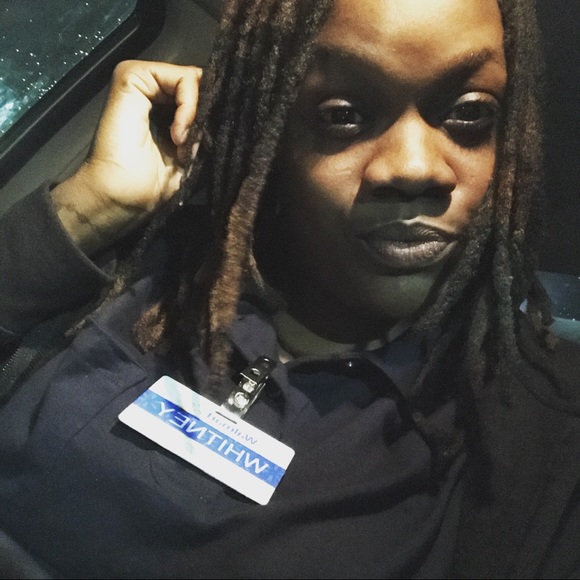 Profile Picture of Whitney Early (@mswhit290) on Poshmark