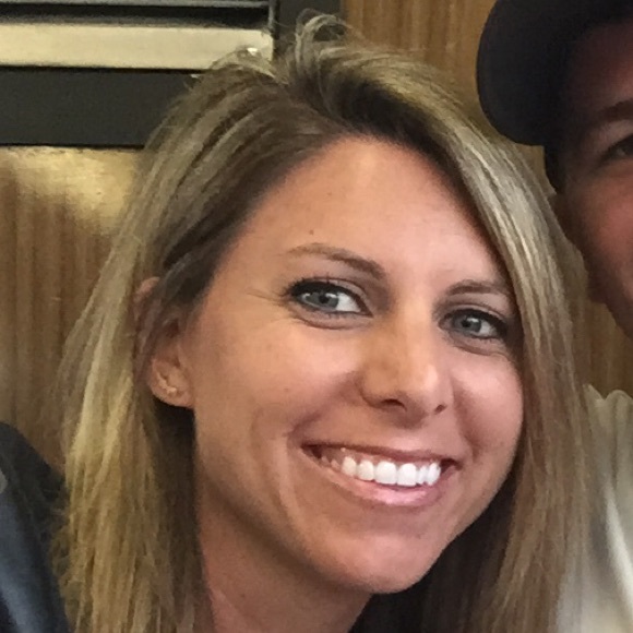 Profile Picture of Allison Reifsnyder (@alliereif12) on Poshmark