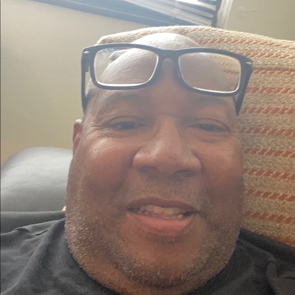 Profile Picture of Nelson Garrett (@garrettnelson55) on Poshmark