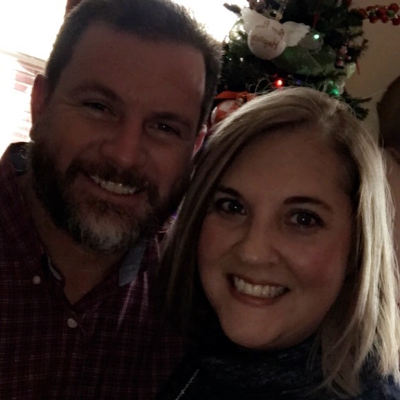 Profile Picture of Anita Pilkinton (@apilkinton1) on Poshmark