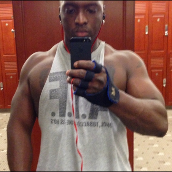 Profile Picture of Wilson Williams (@djww2) on Poshmark