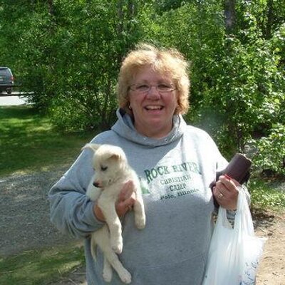 Profile Picture of Kris Farley (@grandmakris) on Twitter