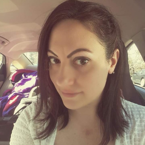 Profile Picture of Lisa Tutolo (@lisamarieplum24) on Poshmark