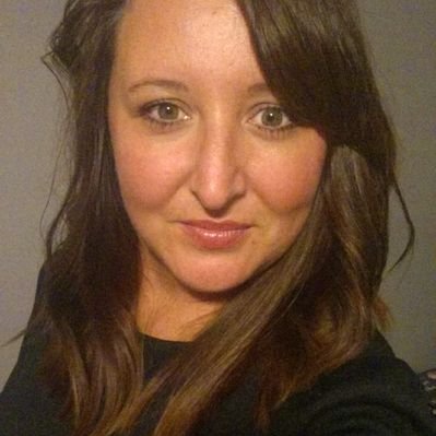 Profile Picture of Alison Reinhardt (@AlisonReinhardt) on Twitter