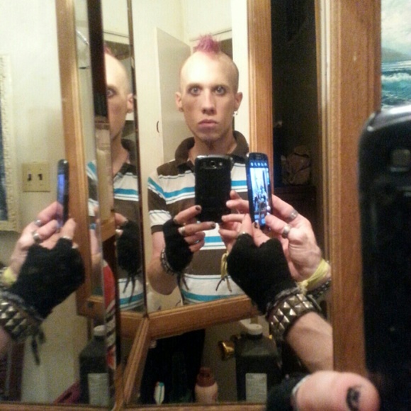 Profile Picture of Cory Campbell (@hyrulianhero) on Poshmark