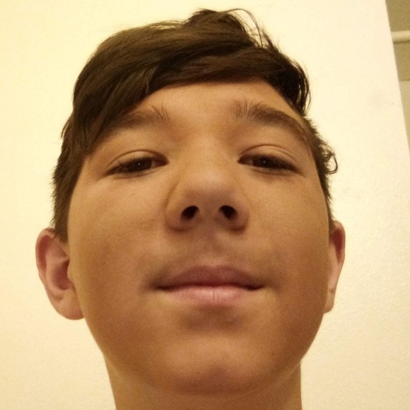 Profile Picture of Aiden Levato (@apex_factor) on Poshmark