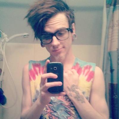 Profile Picture of Devon Thomas (@Dman_Crow) on Twitter