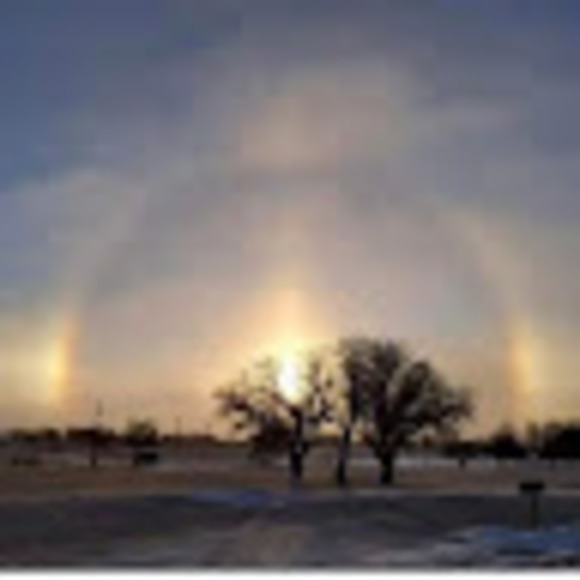 Profile Picture of Ember Bettack (@ember3bettack) on Poshmark