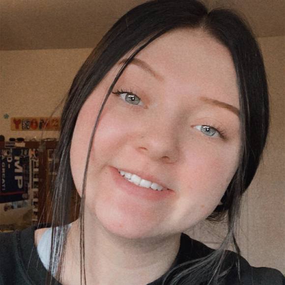 Harmony Jensen - Poshmark Profile Picture of Harmony Jensen (@harmonyjens2003) on Poshmark