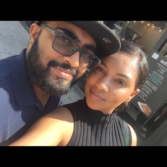 Profile Picture of Jeyanthan Jeyaratnam (@jeyanthan) on Poshmark