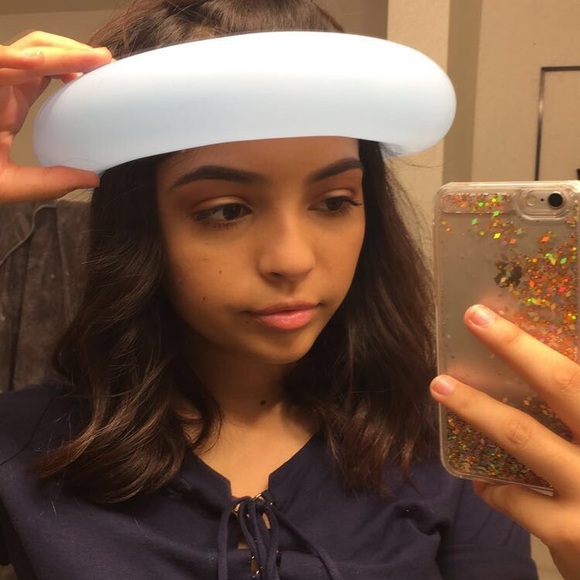 Profile Picture of Alex Juarez (@sorryimalex) on Poshmark