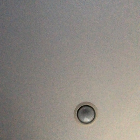 Profile Picture of Antonio Sandone (@sansonea) on Poshmark