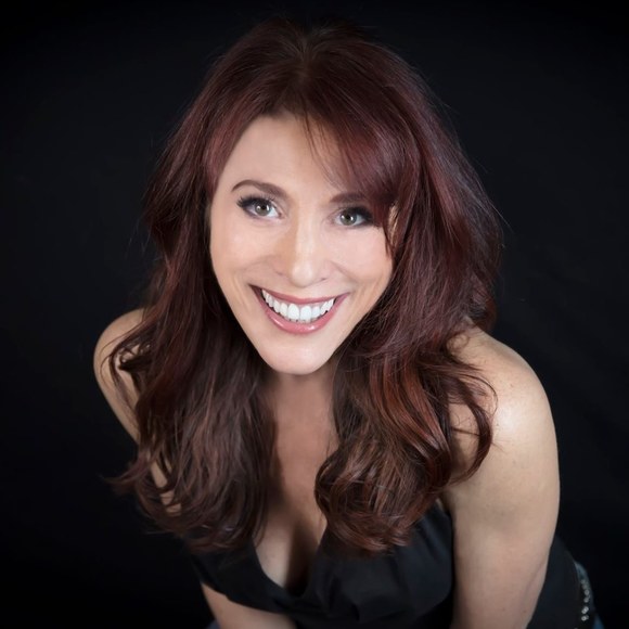 Norena Barbella - Poshmark Profile Picture of Norena Barbella (@norenabarbella) on Poshmark