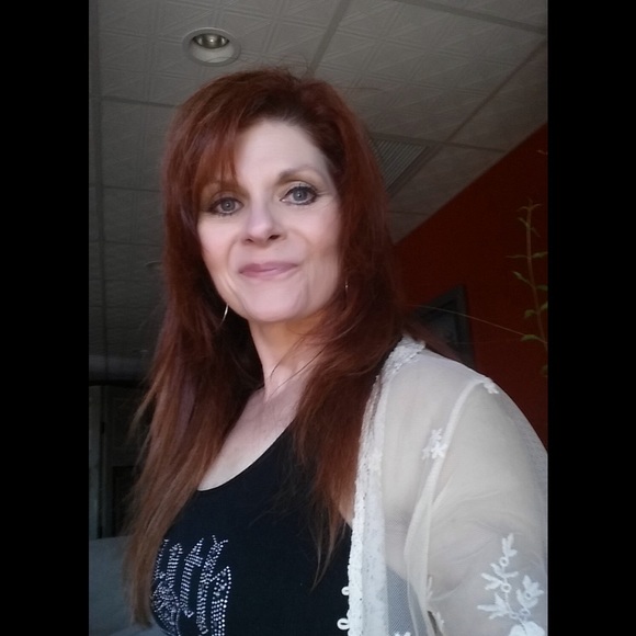 Profile Picture of Joan O'driscoll (@joaniod) on Poshmark