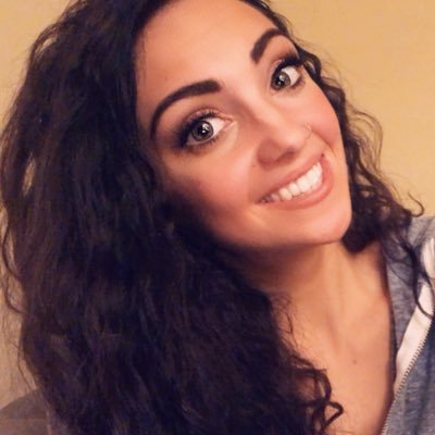 Profile Picture of Veronica Patton (@veeefityler) on Twitter