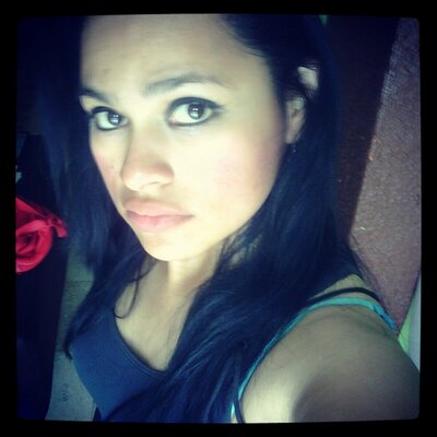 Profile Picture of Yesenia Cisneros Ros (@Gatitoci) on Twitter