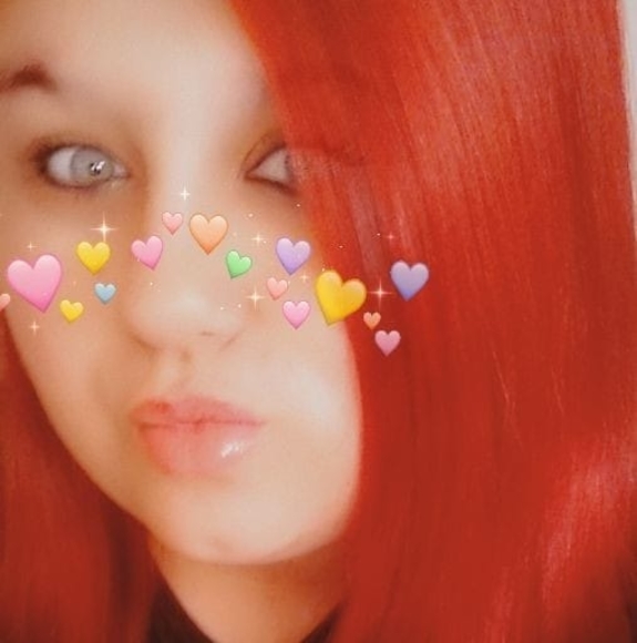 Profile Picture of Leah Huston (@leah_huston) on Poshmark