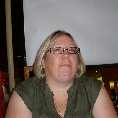 Profile Picture of Michelle Saunders (@ghostygirl25) on Twitter