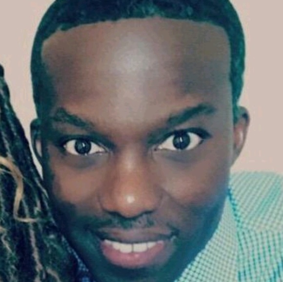 Profile Picture of Timothy Bacon (@timbaland1977) on Poshmark